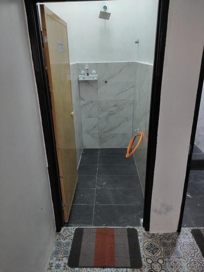 Homestay Embah Ros & Embah Lek Hutan Melintang Εξωτερικό φωτογραφία